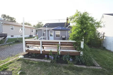 Exterior - 221 Arundel Rd, Pasadena, MD 21122 photo 4 of 4