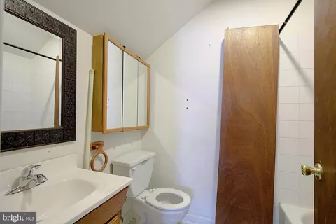 Bath - 807 Riverside Dr, Pasadena, MD 21122 photo 2 of 2