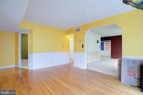 Living - 807 Riverside Dr, Pasadena, MD 21122 photo 5 of 5