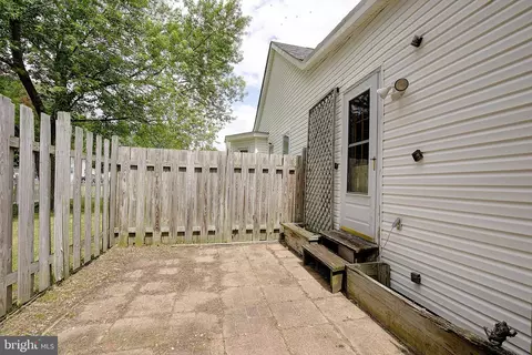 Exterior - 807 Riverside Dr, Pasadena, MD 21122 photo 5 of 7