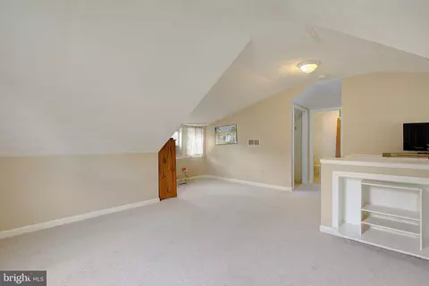 Bedroom - 807 Riverside Dr, Pasadena, MD 21122 photo 4 of 4