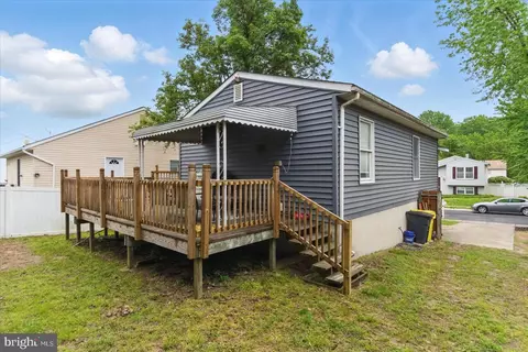 8103 Escalon Ave, Pasadena, MD 21122 photo 25