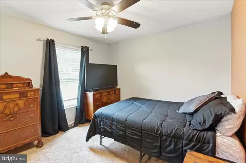 8103 Escalon Ave, Pasadena, MD 21122 photo 14
