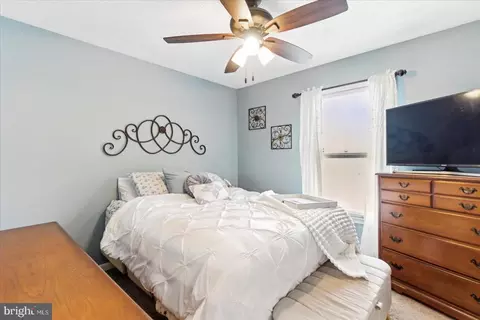 8103 Escalon Ave, Pasadena, MD 21122 photo 8