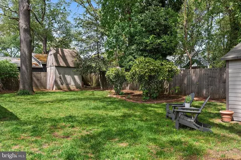 111 Linden Ave, Pasadena, MD 21122 photo 40