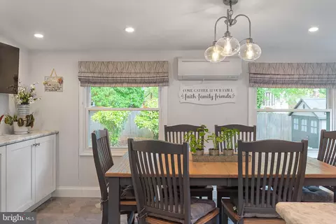 111 Linden Ave, Pasadena, MD 21122 photo 15