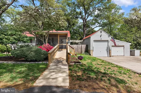 111 Linden Ave, Pasadena, MD 21122 photo 34
