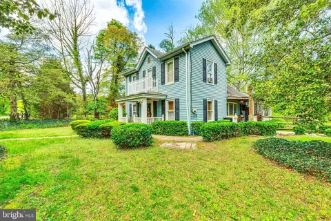 8235 Elvaton Dr, Pasadena, MD 21122 photo 28