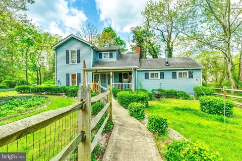 8235 Elvaton Dr, Pasadena, MD 21122 photo 30