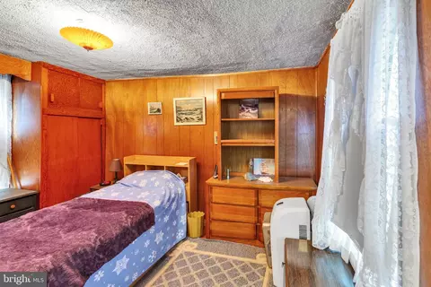 8235 Elvaton Dr, Pasadena, MD 21122 photo 20