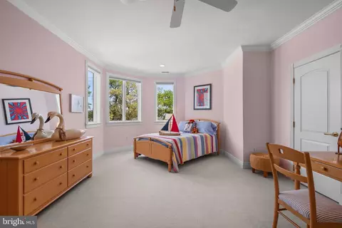 Bedroom - 285 Eagle Hill Rd, Pasadena, MD 21122 photo 10 of 12