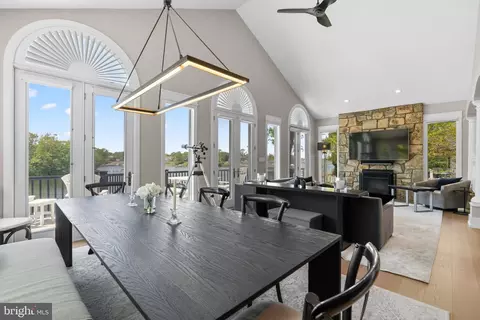 Dining - 910 Lynch Dr, Arnold, MD 21012 photo 2 of 3