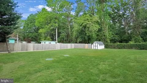 Exterior - 1936 North Ave, Pasadena, MD 21122 photo 10 of 17