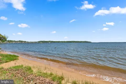 View/Area - 133 Teal Dr, Pasadena, MD 21122 photo 1 of 2