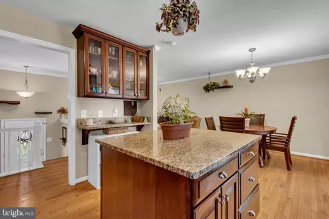 Kitchen - 133 Teal Dr, Pasadena, MD 21122 photo 3 of 4