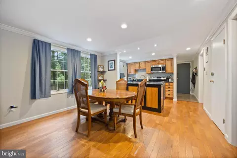 Dining - 407 Golf Course Dr, Arnold, MD 21012 photo 1 of 3