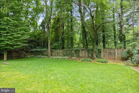 Exterior - 407 Golf Course Dr, Arnold, MD 21012 photo 5 of 10