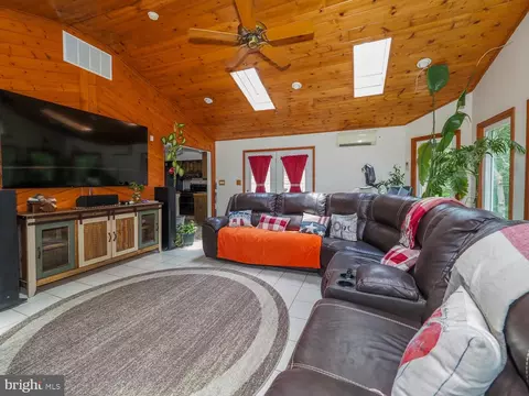 1235 Lorene Dr, Pasadena, MD 21122 photo 13