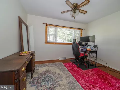 1235 Lorene Dr, Pasadena, MD 21122 photo 18