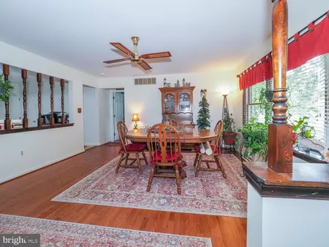 1235 Lorene Dr, Pasadena, MD 21122 photo 7
