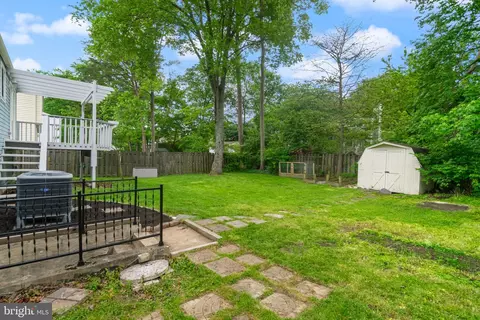 Exterior - 1483 Gesna Dr, Hanover, MD 21076 photo 6 of 7