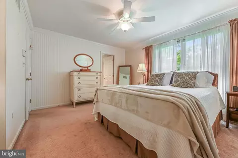 Bedroom - 1474 Westcliff Dr, Pasadena, MD 21122 photo 3 of 9