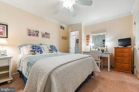 Bedroom - 1474 Westcliff Dr, Pasadena, MD 21122 photo 8 of 9
