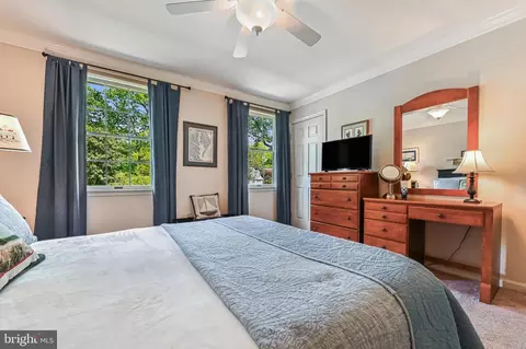 Bedroom - 1474 Westcliff Dr, Pasadena, MD 21122 photo 5 of 9
