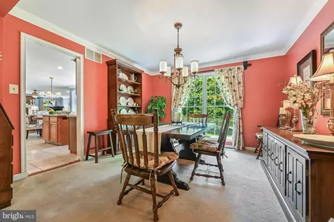 Dining - 1474 Westcliff Dr, Pasadena, MD 21122 photo 2 of 3