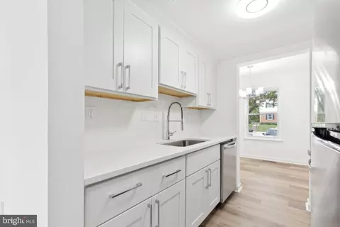 Kitchen - 1825 Jaybird Ct, Severn, MD 21144 photo 3 of 3