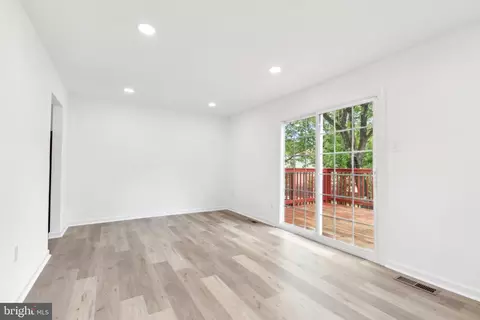 Living - 1825 Jaybird Ct, Severn, MD 21144 photo 3 of 3