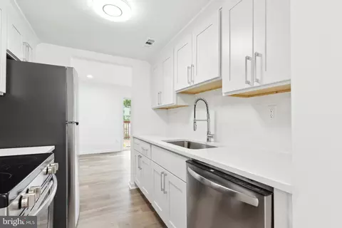 Kitchen - 1825 Jaybird Ct, Severn, MD 21144 photo 1 of 3