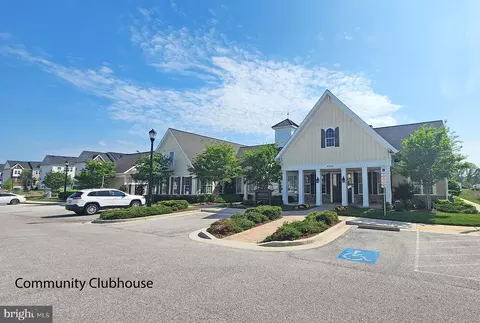 View/Area - 8239 Meadowood Dr, Hanover, MD 21076 photo 1 of 7