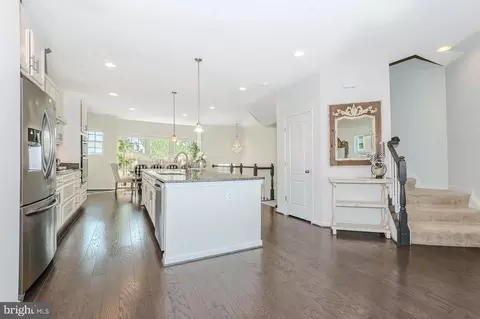 Entry Way - 8239 Meadowood Dr, Hanover, MD 21076 photo 3 of 9