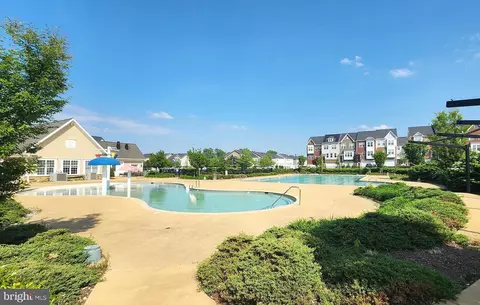 Exterior - 8239 Meadowood Dr, Hanover, MD 21076 photo 13 of 15