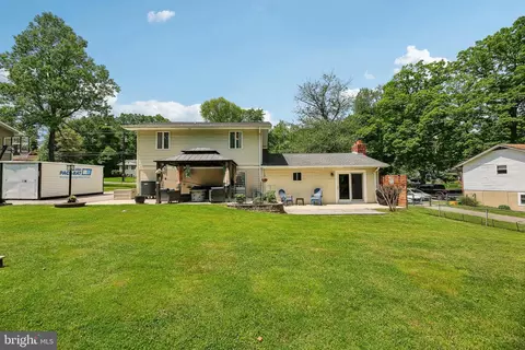 7925 Belhaven Ave, Pasadena, MD 21122 photo 27