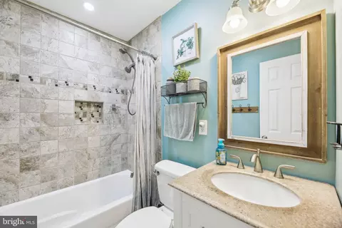 7925 Belhaven Ave, Pasadena, MD 21122 photo 18