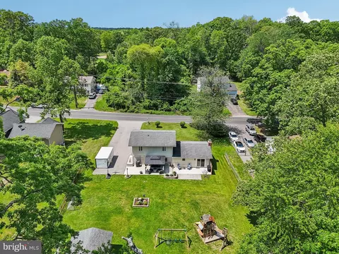 7925 Belhaven Ave, Pasadena, MD 21122 photo 37