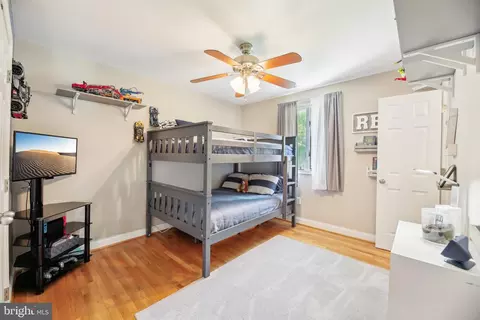 7925 Belhaven Ave, Pasadena, MD 21122 photo 19