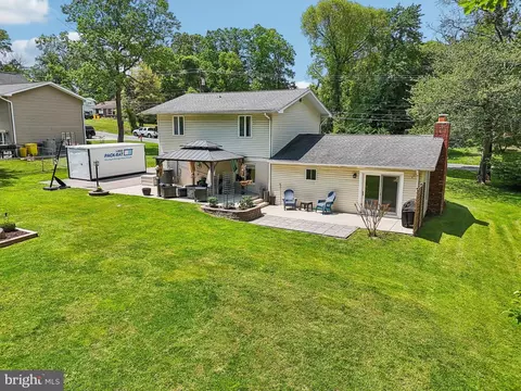 7925 Belhaven Ave, Pasadena, MD 21122 photo 35