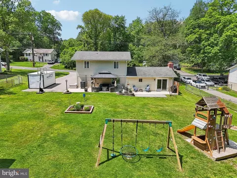 7925 Belhaven Ave, Pasadena, MD 21122 photo 36
