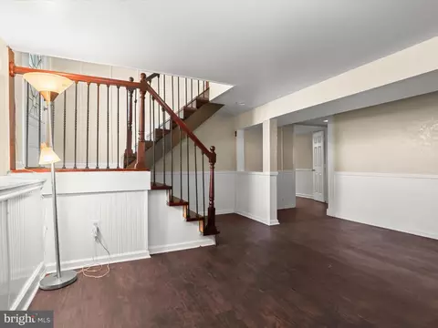 Living - 1608 Havre De Grace Dr, Edgewater, MD 21037 photo 9 of 10