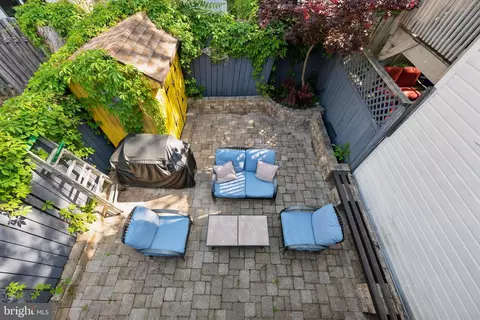 Exterior - 24 Fleet St, Annapolis, MD 21401 photo 3 of 7