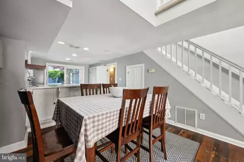 Dining - 24 Fleet St, Annapolis, MD 21401 photo 1 of 1