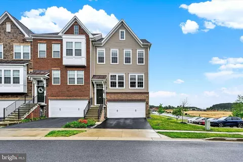 Exterior - 7707 Cresap Ln, Hanover, MD 21076 photo 2 of 8