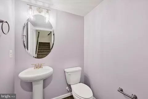 Entry Way - 7707 Cresap Ln, Hanover, MD 21076 photo 2 of 10