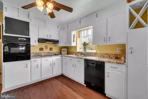 4249 Kings Rd, Edgewater, MD 21037 photo 10