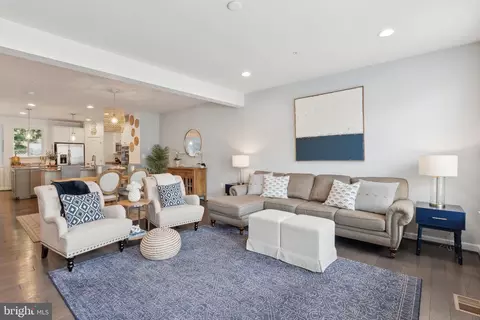 Living - 29 Enclave Ct, Annapolis, MD 21403 photo 1 of 1