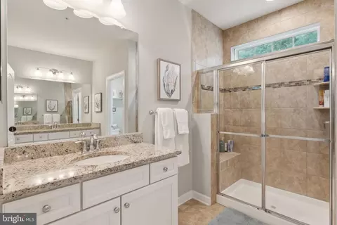 Bath - 29 Enclave Ct, Annapolis, MD 21403 photo 1 of 3