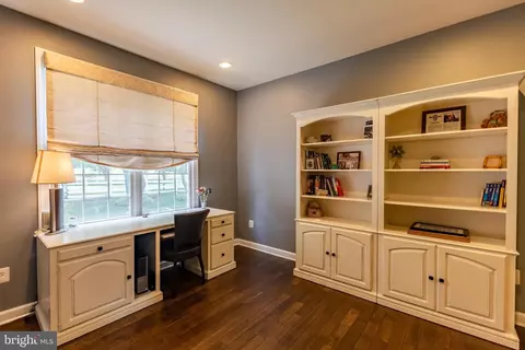 Other - 712 Pearson Point Pl, Annapolis, MD 21401 photo 2 of 4